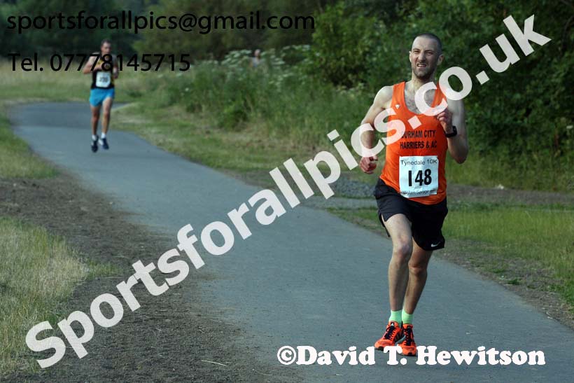 Tynedale 10k Road Race, Ovington to Low Prudhoe. Photo: David T. Hewitson/Sports for All Pics
